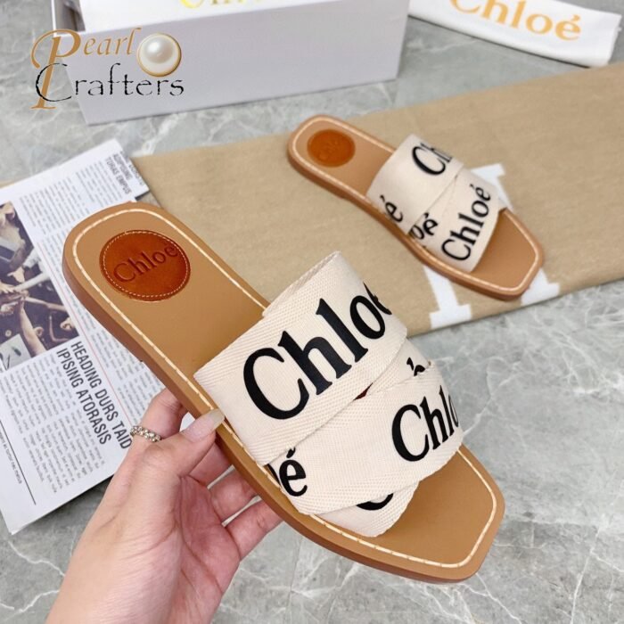 ⁦Chloe Woody Flat Mule Slide Sandals⁩ - الصورة ⁦2⁩
