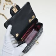 ⁦Chanel 23S Camellia Flower Adjustable Buckle Shoulder Bag Handbag⁩ - الصورة ⁦8⁩