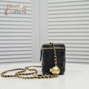 ⁦Chanel  Golden·Ball Makeup Box Bag Small Shoulder Bag Handbag⁩ - الصورة ⁦2⁩