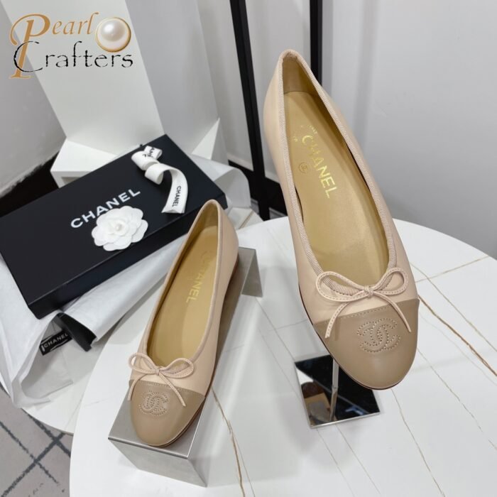 Chanel  Simple casual shoes Sandals Slide - Image 2