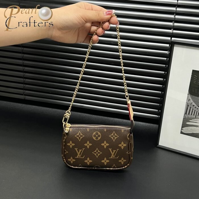 ⁦Louis Vuitton Multi Pochette Accessories Mini Bag Purse⁩ - الصورة ⁦2⁩