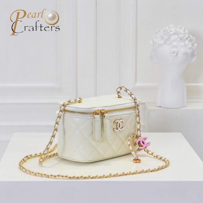 Chanel Handle Vanity Case with Mirror and Chain Black Shoulder Bag Handbag - Image 12