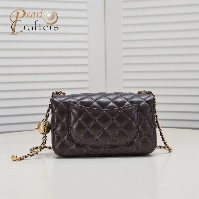 ⁦Chanel Cross Body Metal Ball Chain Shoulder Bag Handbag⁩ - الصورة ⁦3⁩