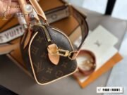 ⁦Louis Vuitton 20 Speedy Shoulder Bag Shoulder Bag Handbag⁩ - الصورة ⁦5⁩