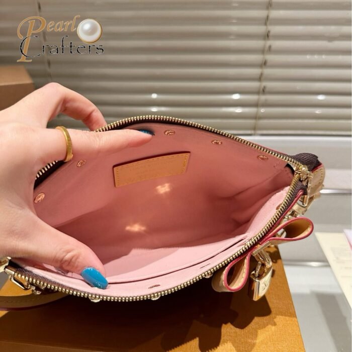 Louis Vuitton LV Takashi Murakami CHERRY BLOSSOM Cherry Shoulder Handbag M13666 - Image 8