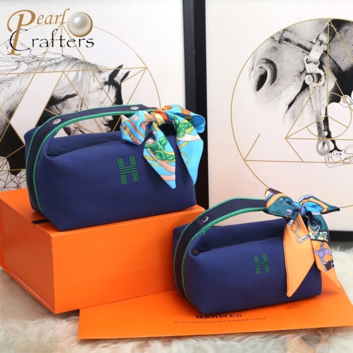 Hermes Bride-a-Brac Travel Organiser Washbag Lunchbox Bag - Image 5