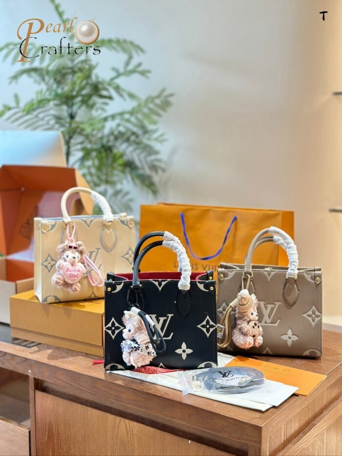 ⁦Louis Vuitton Onthego 25cm Shoulder Bag Handbag⁩ - الصورة ⁦1⁩